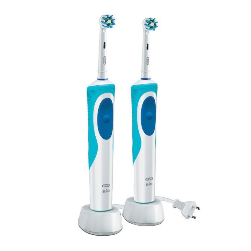 BRAUN KIT 2 pezzi Oral-B Pro 1 750 Vitality CrossAction spazzolino elettrico Braun 